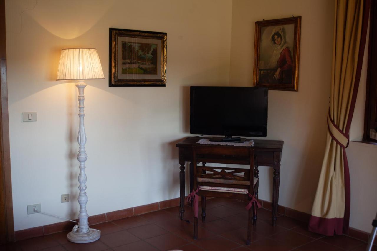 Casa Vacanze Casalsole Винчи Экстерьер фото